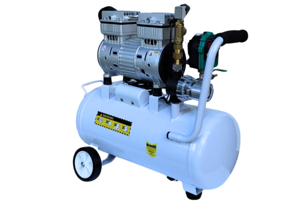 Ölfreie Kolbenpumpe, 120 l/min mit 30-l-Behälter